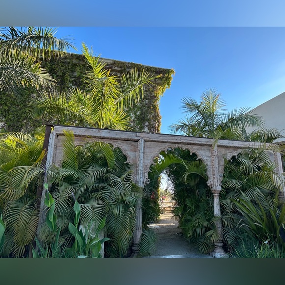 Meet your Posher, Ryan - Picture 2 of 5